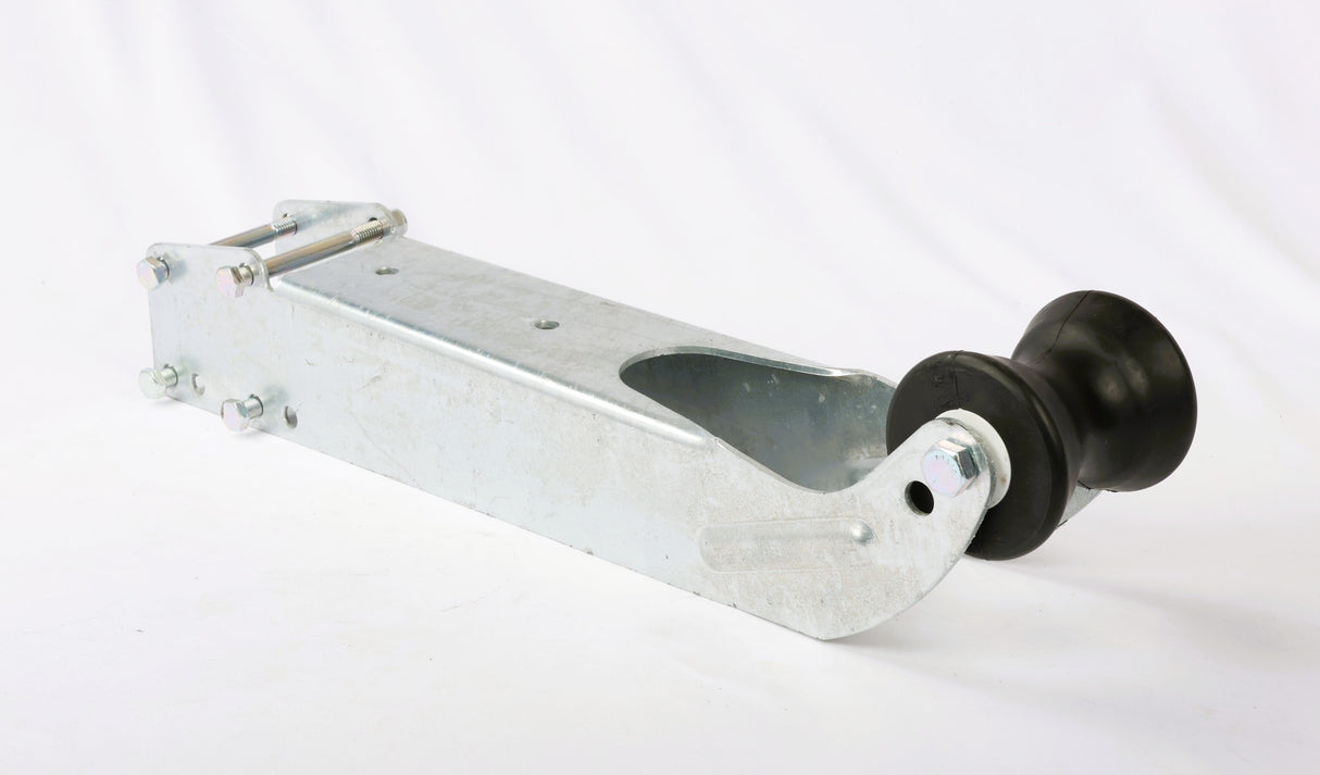 2x3 winch mount kit bow roller and winch assembly shown