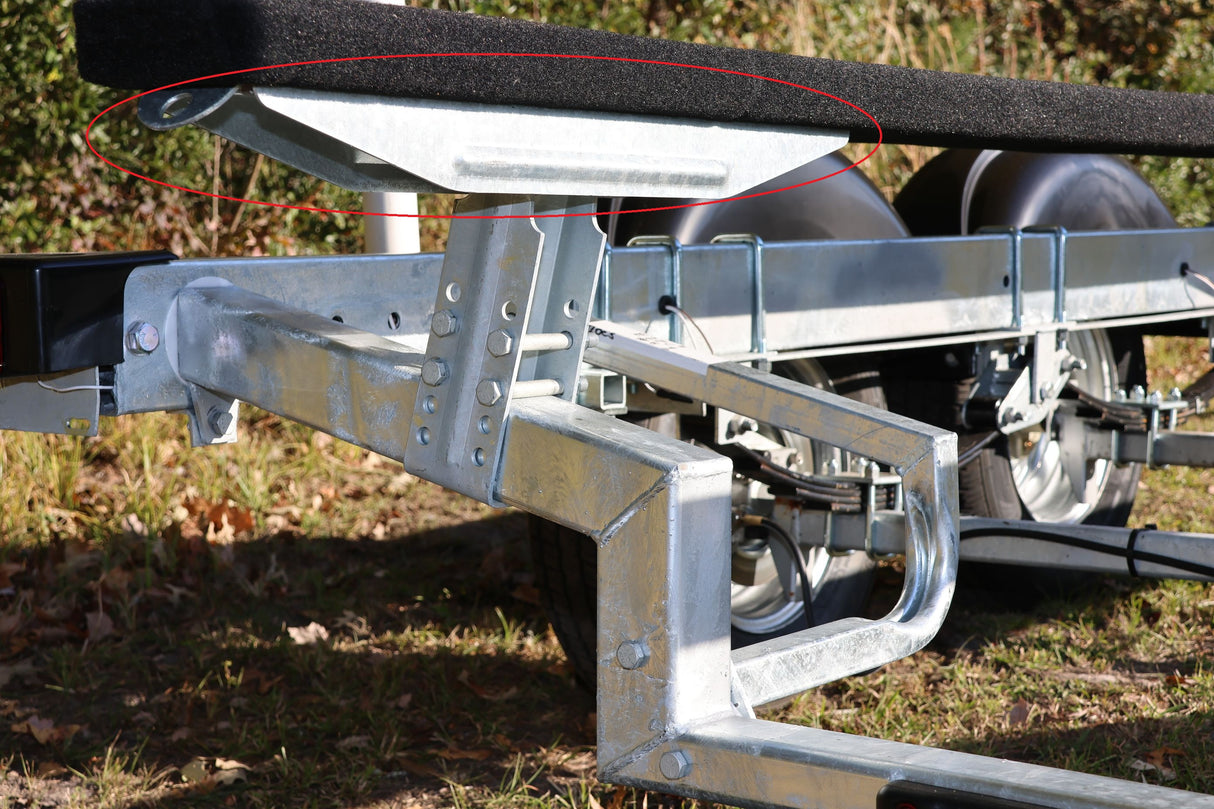 EZ Loader trailer bunk tray and roller support position for inboard hull