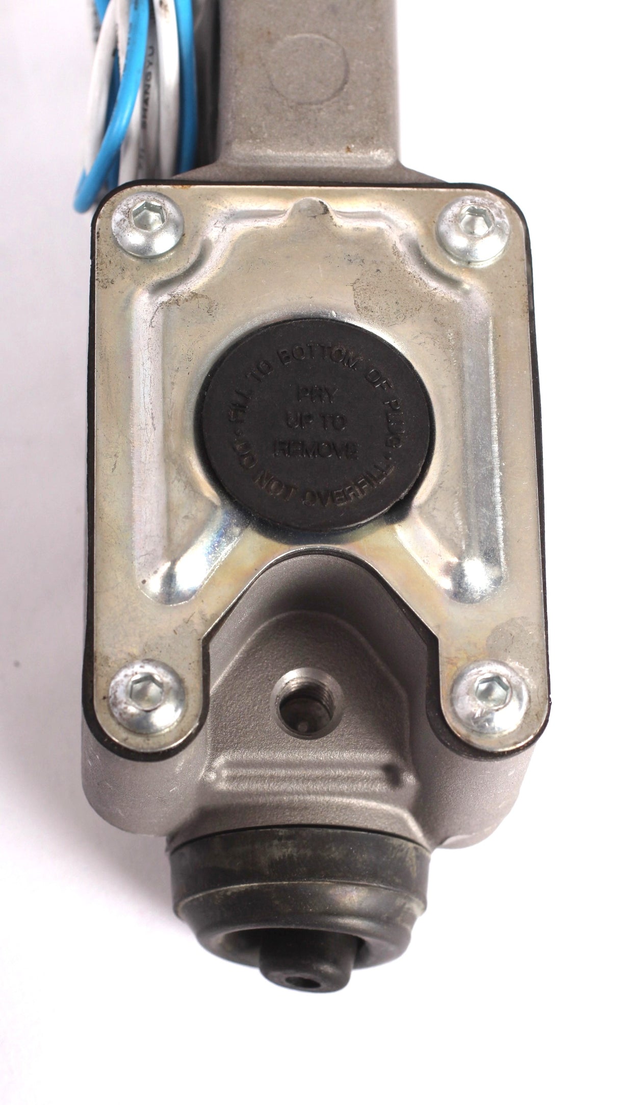  UFP Disc Brake Master Cylinder 250-031975
