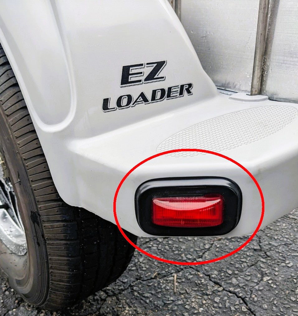 Red LED Recessed Fender Marker Light — 250-032131