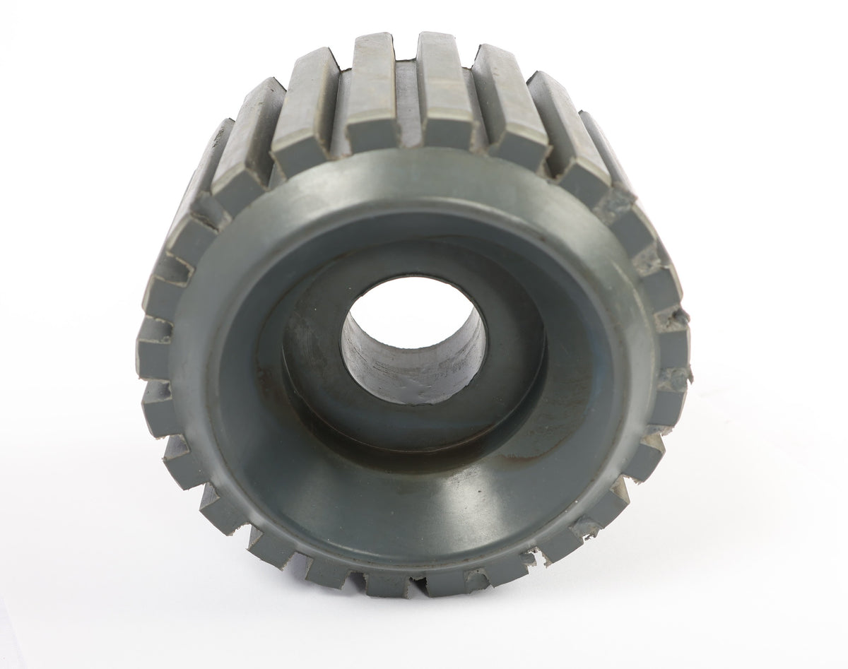 Front view of EZ Loader 4-7/8 inch wobble roller wheel 250-071209