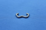 Side profile of EZ Loader hog ring retaining clamp 290-002650-02