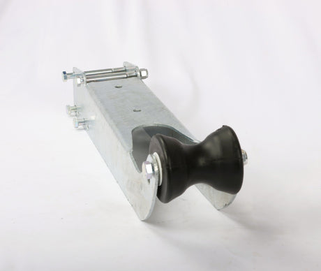 411MarineCom 411-SmWnchMnt adjustable winch mount kit for compatible EZ Loader trailers